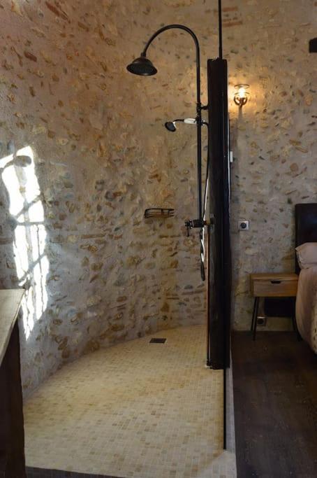 Tour Medievale Fortifiee Entierement Restaure Saint-Sever  Exterior foto